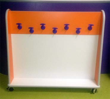 Perchero móvil doble Perchero móvil doble