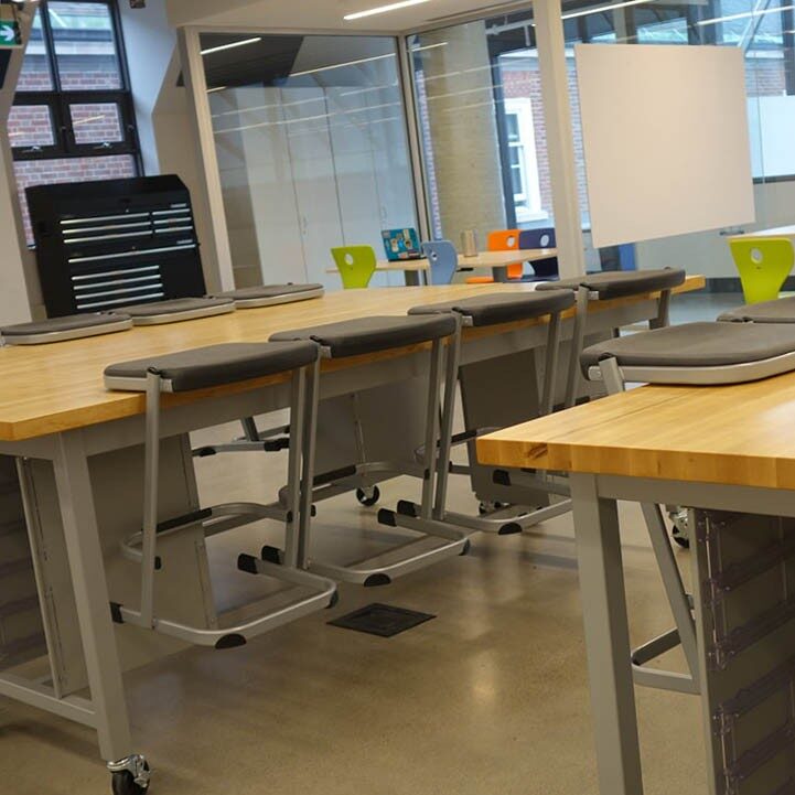 Taburete Lupo-Stool sin respaldo