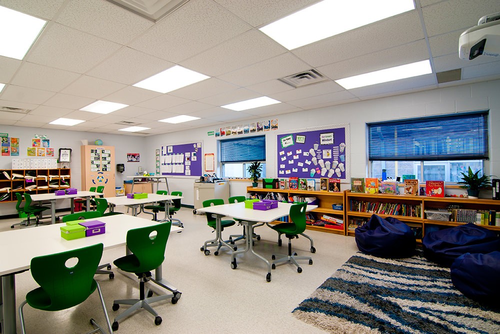 Mesa Shift+ Base con tapa abatible Mesa Shift+ Base con tapa abatible