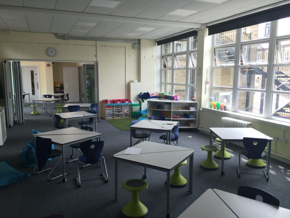 Taburete Hokki regulable