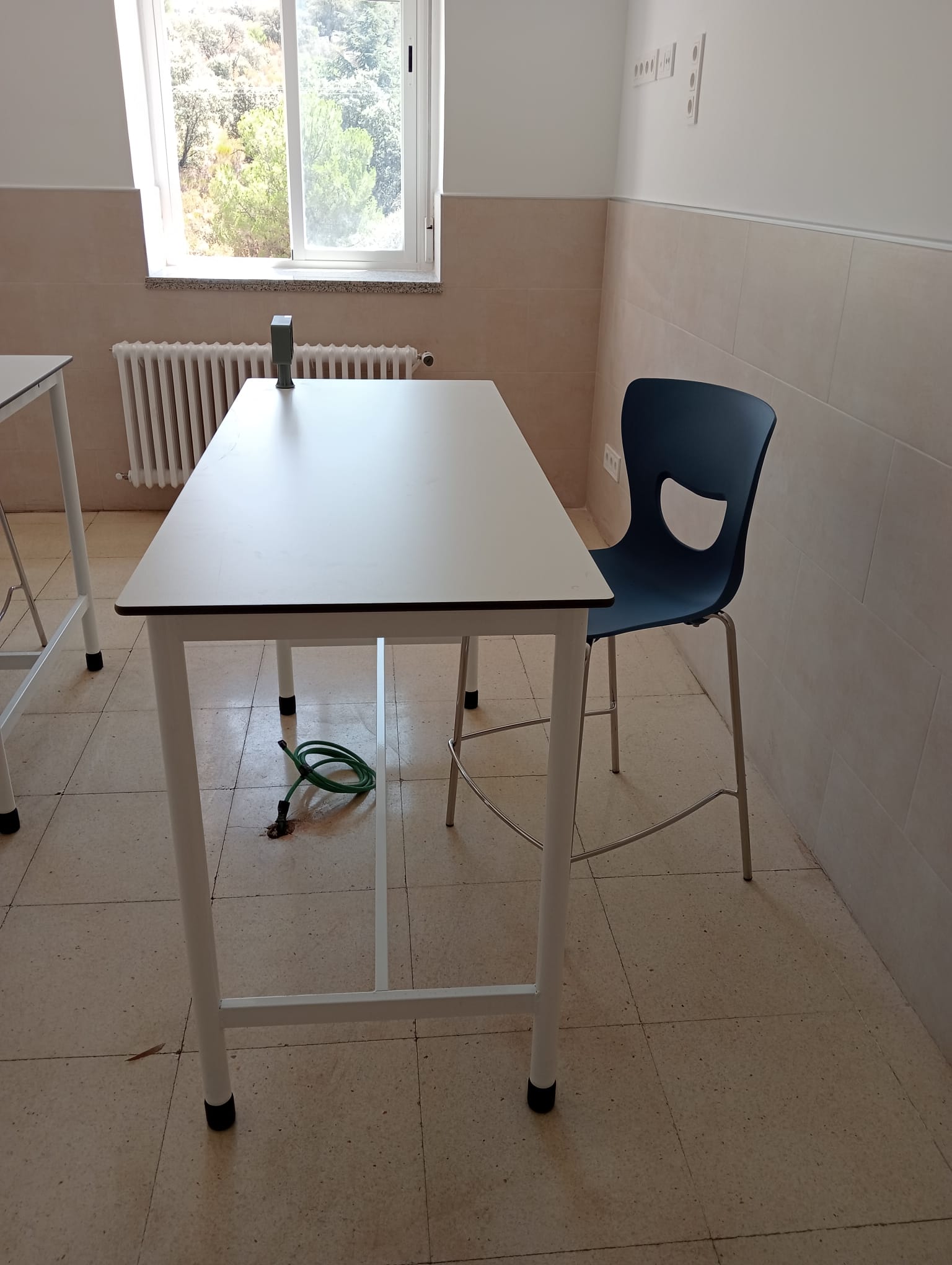 instalaciones edime muebles para colegios