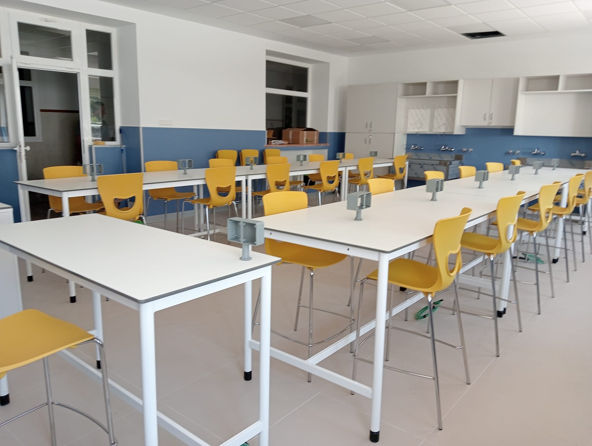 mesas para colegios y universidades