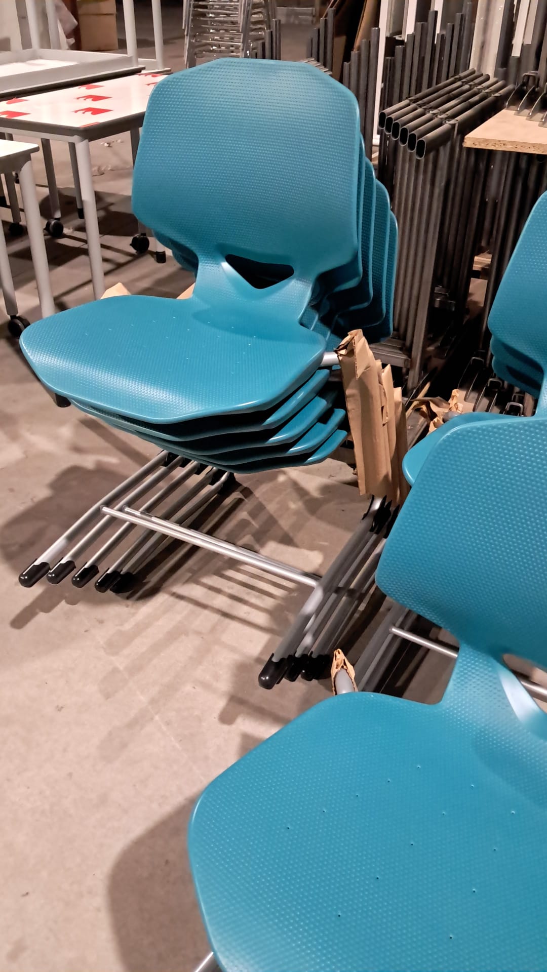 instalaciones edime muebles para colegios